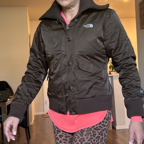 The North Face short women’s jacket - Picture 14 of 15